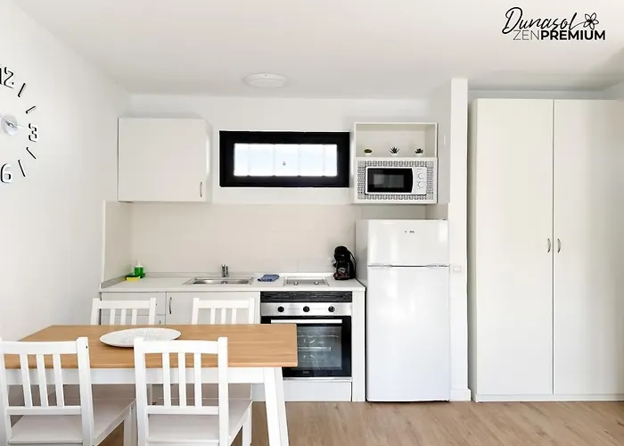 B-rent Dunasol Zen Premium 公寓